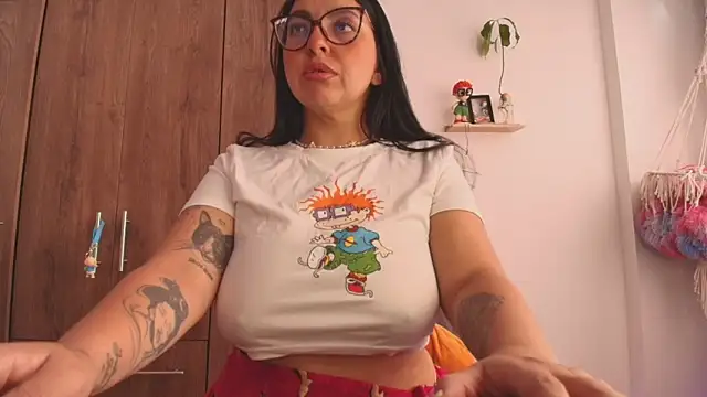 Vioolletta online show from April 6, 4:52 pm