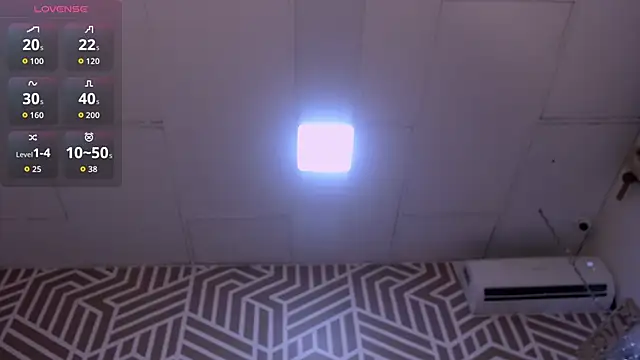 Snapshot of SashaDurante chatting on March 17, 11:57 am SashaDurante online show from March 17, 11:57 am