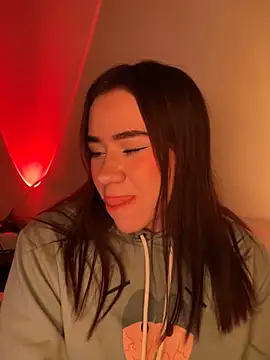 Im Valen Cute online show from November 13, 3:27 am