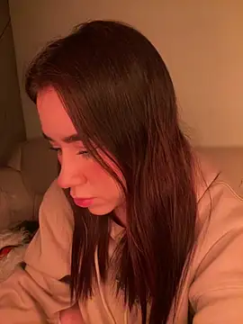 Im Valen Cute online show from May 17, 1:47 am