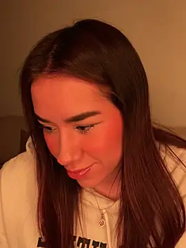 Im Valen Cute online show from May 22, 2:40 am