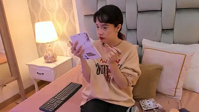 Nastya Fantasy online show from December 7, 1:18 pm