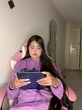 gabbyfoox online show from December 12, 10:20 pm