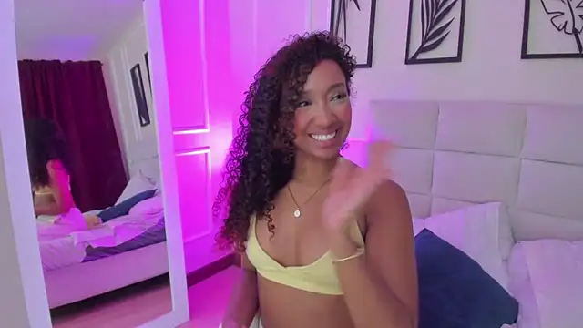 Snapshot of Amber__Sanchez chatting on January 29, 8:51 am Amber Sanchez online show from January 29, 8:51 am