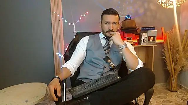 Reiko 85  online show from April 3, 2:26 pm