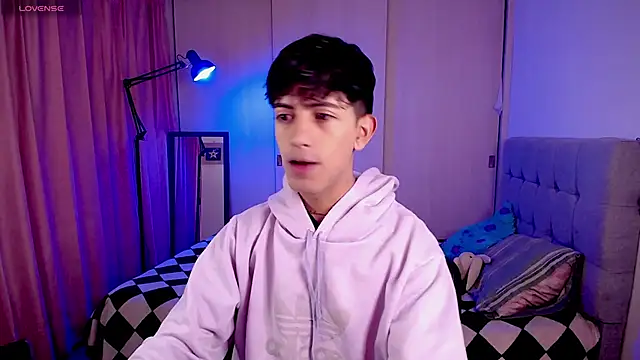 teobowny  online show from January 19, 3:42 pm