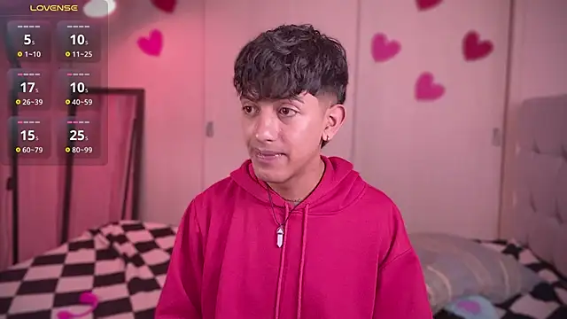 teobowny  online show from March 13, 6:45 pm