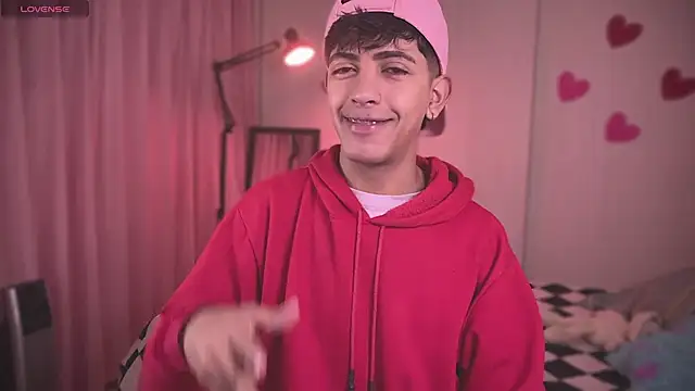 teobowny  online show from March 14, 1:35 pm