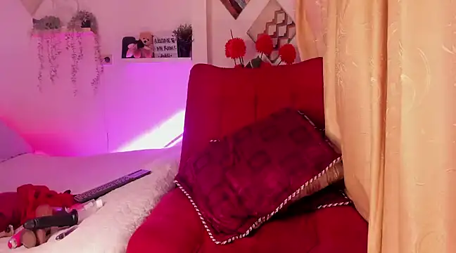 Snapshot of mariana_fadulf_ chatting on December 16, 6:21 am mariana fadulf online show from December 16, 6:21 am