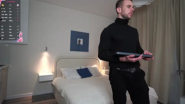 Alex xxx online show from December 19, 3:52 pm