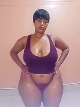 Luciouslips00 online show from May 23, 6:56 pm