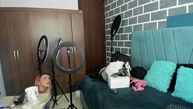 Alterego1   online show from September 23, 12:19 pm