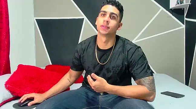 astrom greyy online show from January 18, 10:28 pm