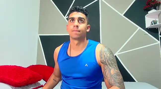 astrom greyy online show from February 13, 9:17 pm