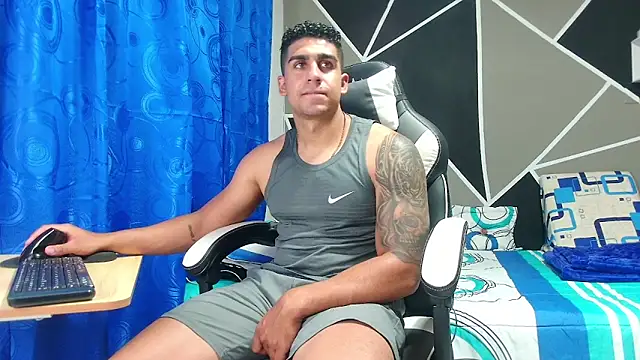 astrom greyy online show from October 10, 10:31 pm