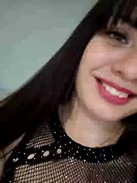 Snapshot of Foxy_Evii chatting on December 18, 5:42 pm Foxy Evii online show from December 18, 5:42 pm