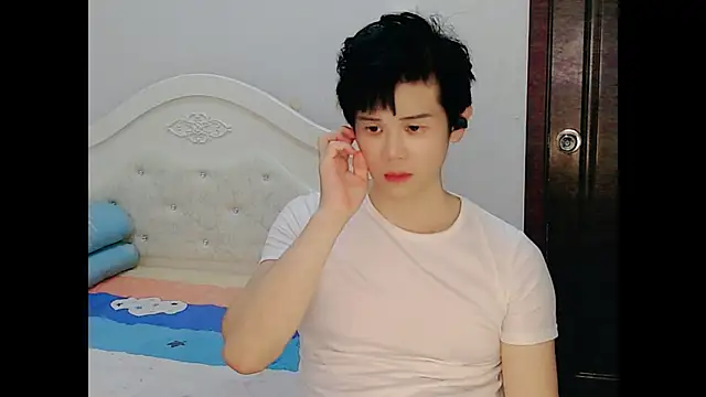 Snapshot of Melvinchina-88 chatting on July 15, 3:12 am Melvinchina-88 online show from July 15, 3:12 am
