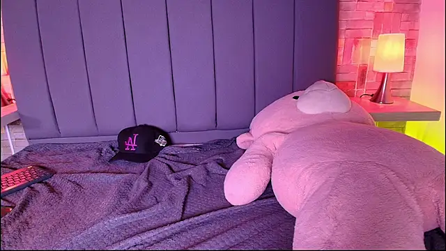 hares mds online show from March 10, 1:49 pm