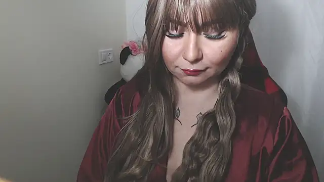 Genesisgems11  online show from January 25, 2:26 am