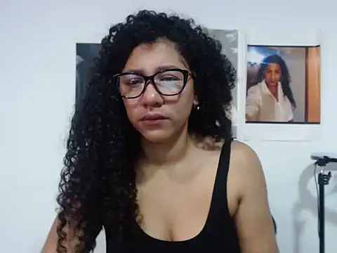 bellacrespalatina online show from October 16, 8:10 pm