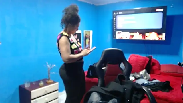 bellacrespalatina online show from November 18, 8:24 pm