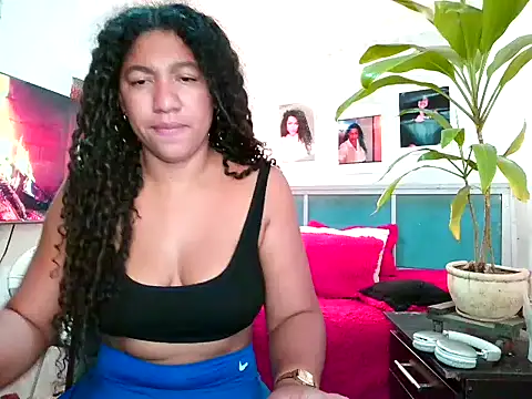 bellacrespalatina online show from March 26, 4:45 pm