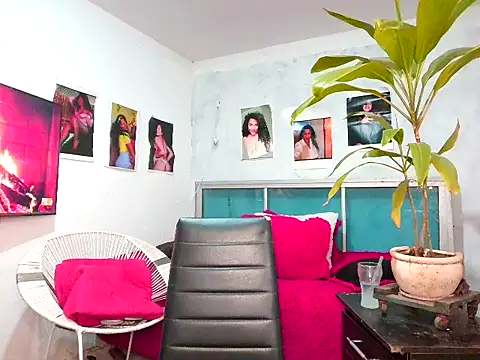 bellacrespalatina online show from March 27, 2:17 pm