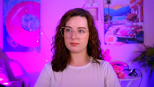 Snapshot of AnnTerry_ chatting on October 7, 8:44 am AnnTerry online show from October 7, 8:44 am