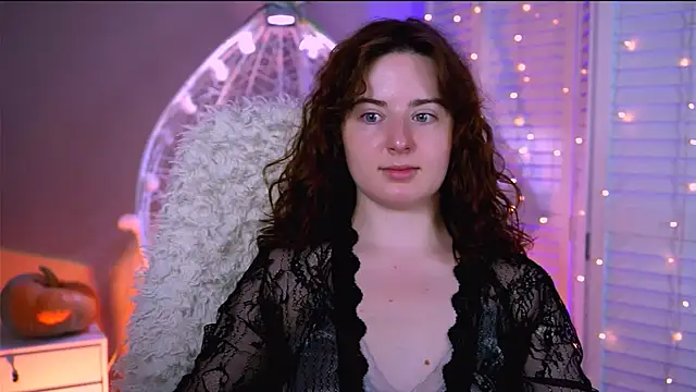 Snapshot of AnnTerry_ chatting on October 30, 9:11 am AnnTerry online show from October 30, 9:11 am