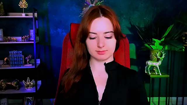 AnnTerry  online show from February 17, 6:21 am