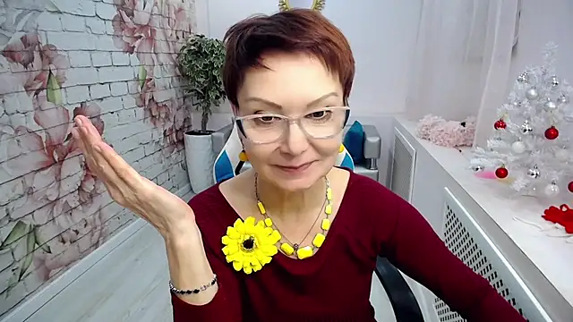 Snapshot of Cutie_Asya chatting on December 4, 11:41 am Cutie Asya online show from December 4, 11:41 am