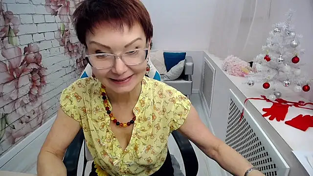 Snapshot of Cutie_Asya chatting on December 12, 10:56 am Cutie Asya online show from December 12, 10:56 am