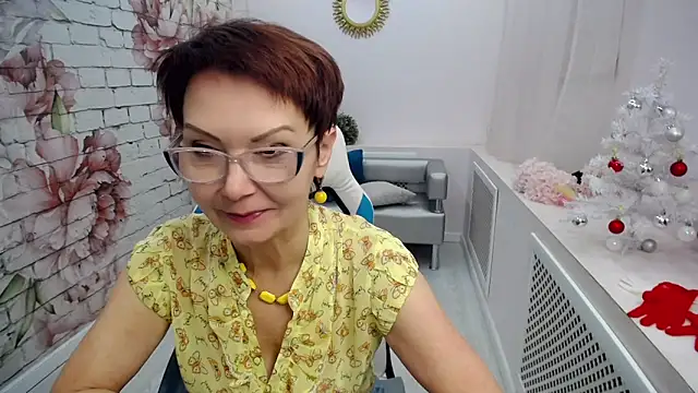 Snapshot of Cutie_Asya chatting on December 18, 8:53 am Cutie Asya online show from December 18, 8:53 am