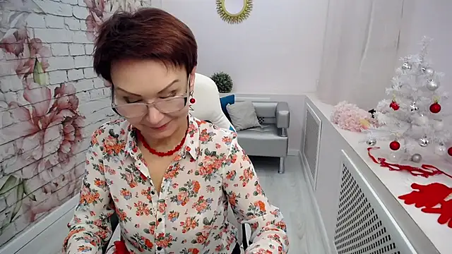 Snapshot of Cutie_Asya chatting on December 19, 7:51 am Cutie Asya online show from December 19, 7:51 am