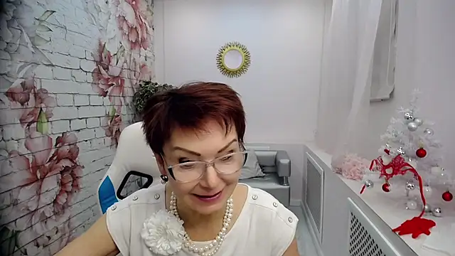 Snapshot of Cutie_Asya chatting on January 9, 8:45 am Cutie Asya online show from January 9, 8:45 am
