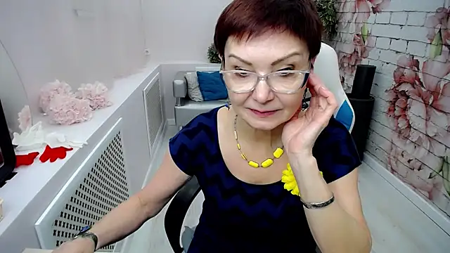 Snapshot of Cutie_Asya chatting on January 27, 11:32 am Cutie Asya online show from January 27, 11:32 am