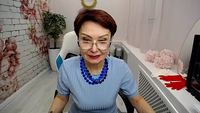 Snapshot of Cutie_Asya chatting on February 3, 11:20 am Cutie Asya online show from February 3, 11:20 am