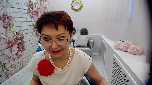 Snapshot of Cutie_Asya chatting on March 18, 10:57 am Cutie Asya online show from March 18, 10:57 am