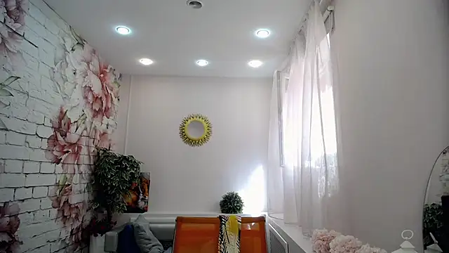 Snapshot of Cutie_Asya chatting on April 16, 6:14 am Cutie Asya online show from April 16, 6:14 am