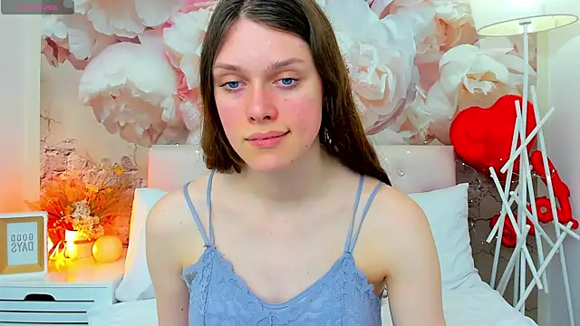JaneBrowni online show from May 2, 12:43 pm