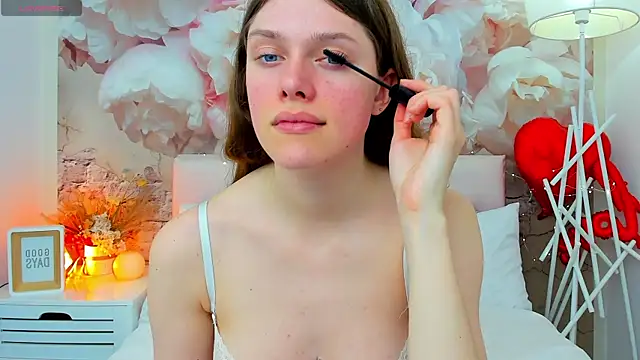 JaneBrowni online show from May 3, 12:22 pm