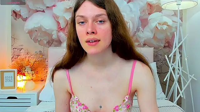 JaneBrowni online show from May 12, 12:24 pm