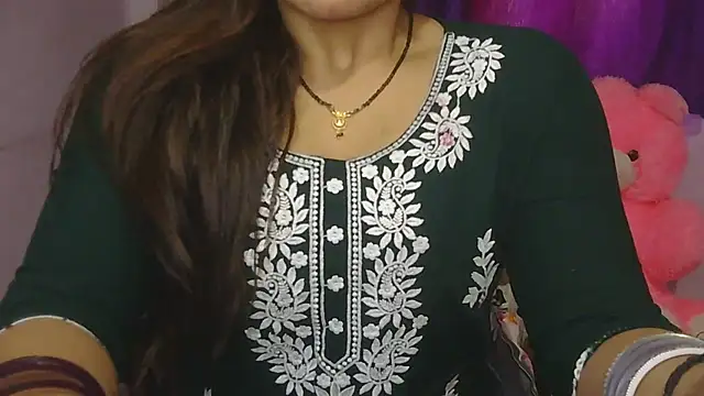 cutie-taara online show from February 21, 3:51 am