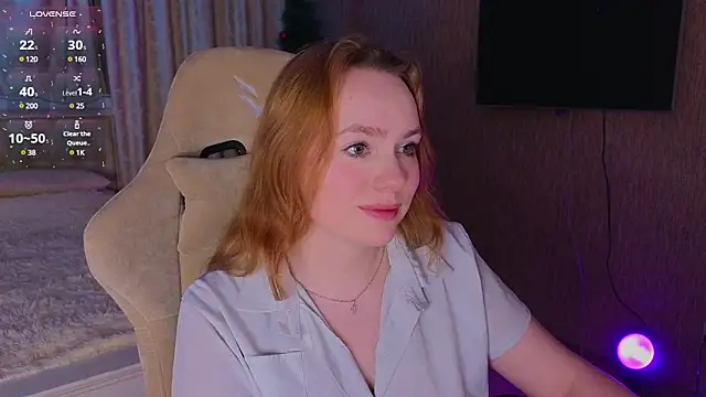 Snapshot of Kari_Lunna chatting on January 10, 3:18 am Kari Lunna online show from January 10, 3:18 am