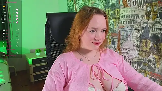 Snapshot of Kari_Lunna chatting on January 29, 3:33 am Kari Lunna online show from January 29, 3:33 am