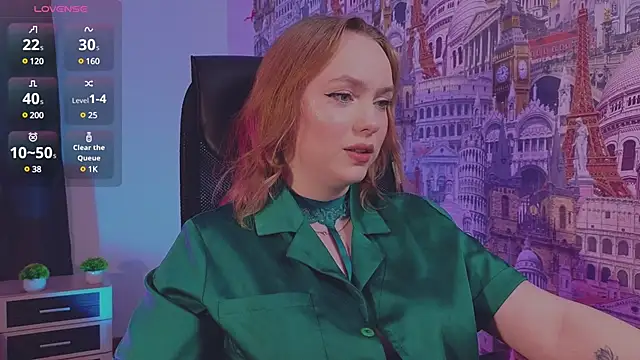 Snapshot of Kari_Lunna chatting on February 9, 3:22 am Kari Lunna online show from February 9, 3:22 am