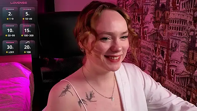 Snapshot of Kari_Lunna chatting on March 1, 4:37 am Kari Lunna online show from March 1, 4:37 am