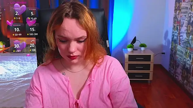 Snapshot of Kari_Lunna chatting on March 13, 4:49 am Kari Lunna online show from March 13, 4:49 am