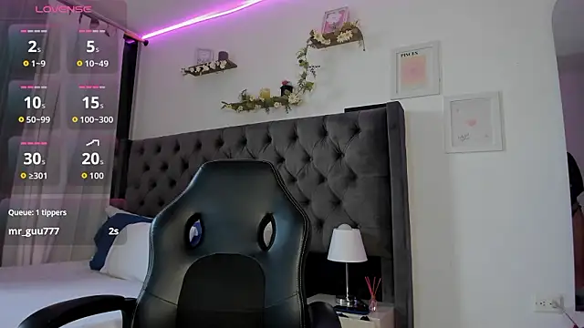 Amiirra  online show from March 9, 10:25 pm