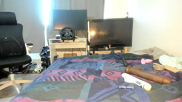 ENGLISHEMILY 69 online show from February 17, 9:46 am